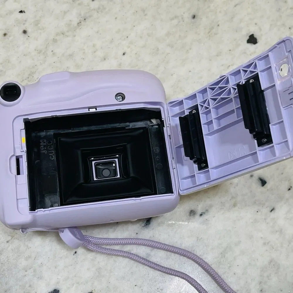 Fujifilm Instax Mini 11 Instant Camera Purple Lilac Lavender W/ Mermaid Film